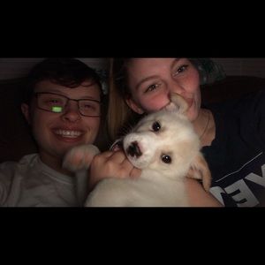 Meet your Posher, Caitlin